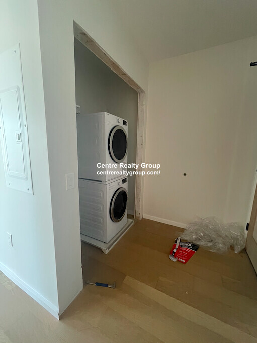 9 11 Burney, Mission Hill