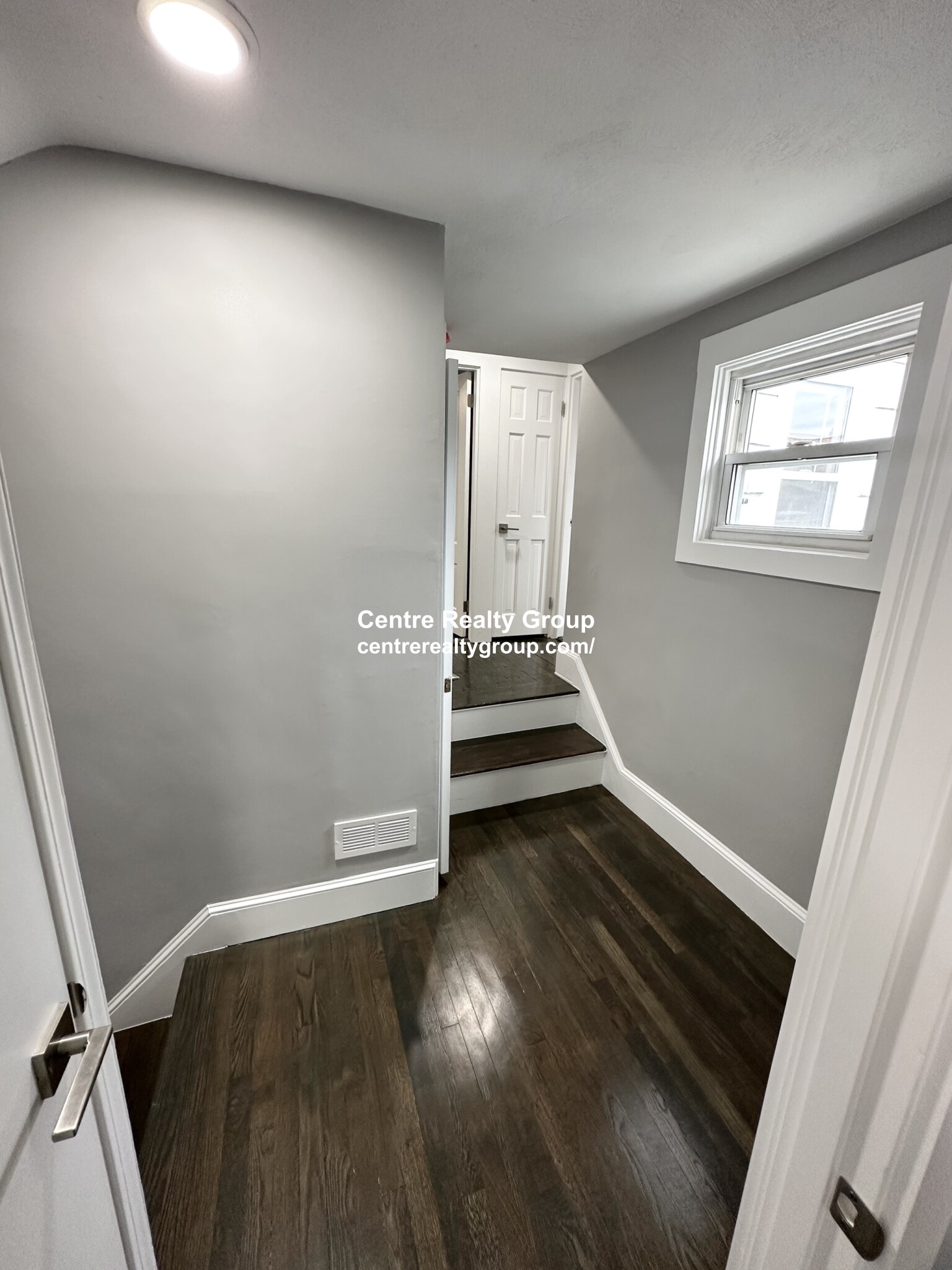 21 Richie Rd, Quincy