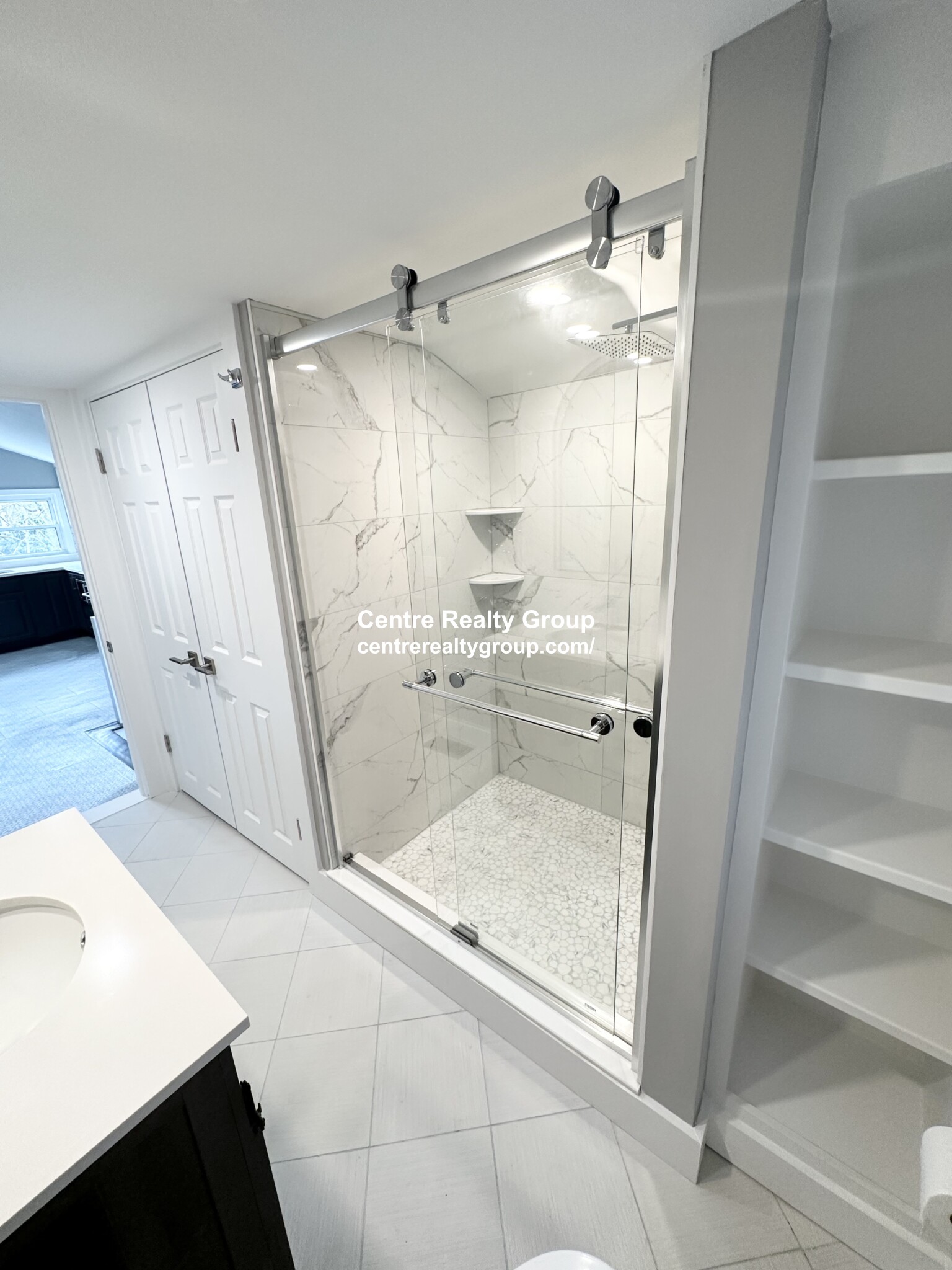 21 Richie Rd, Quincy