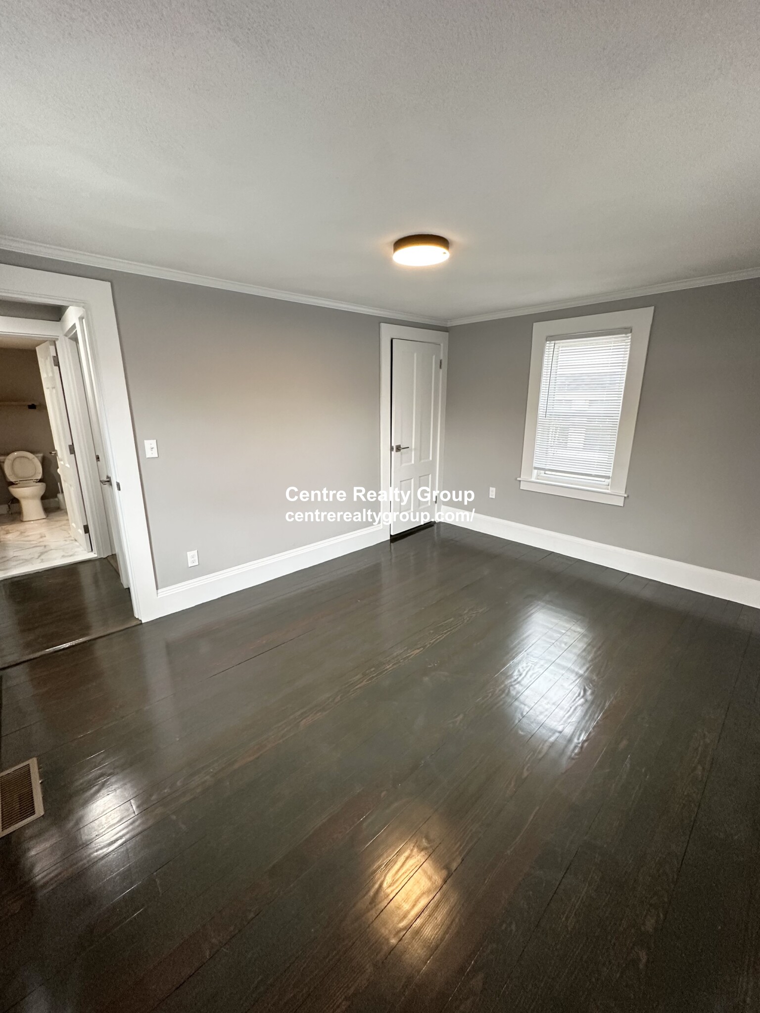 21 Richie Rd, Quincy