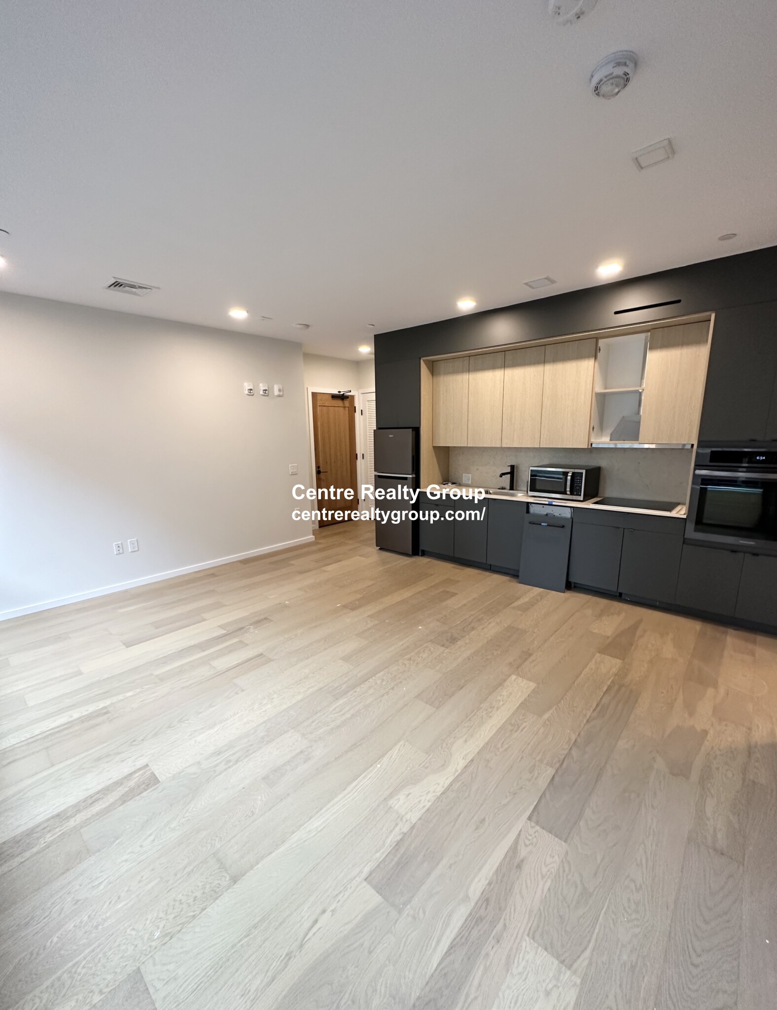 9 11 Burney, Mission Hill