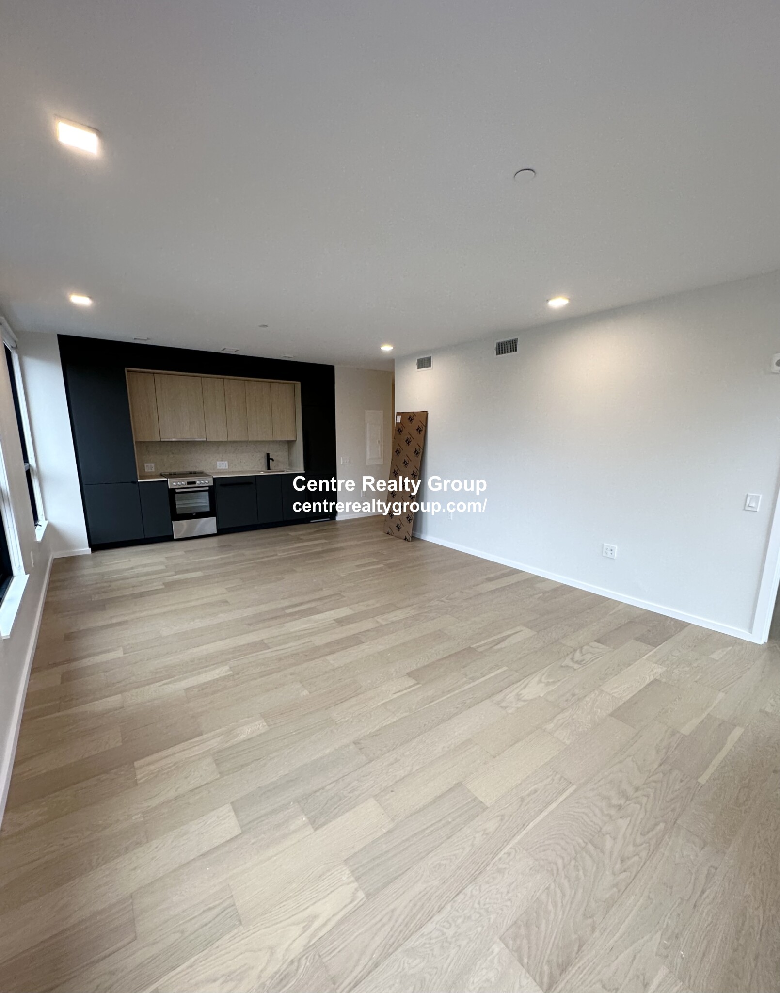 9 11 Burney, Mission Hill