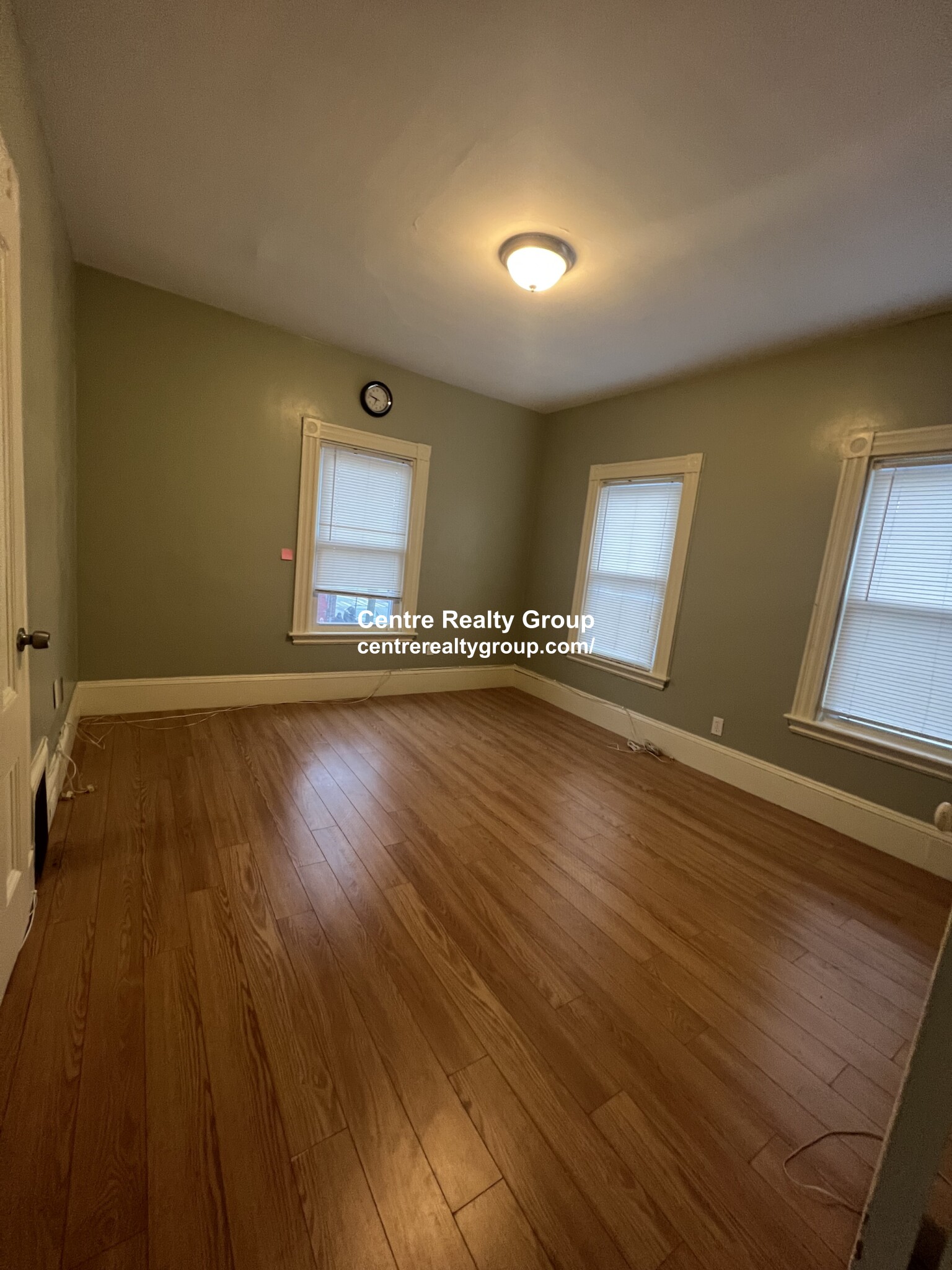 374 Highland Ave, Davis Square