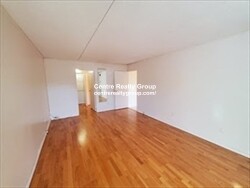 50 56 Broadlawn Park, Jamaica Plain