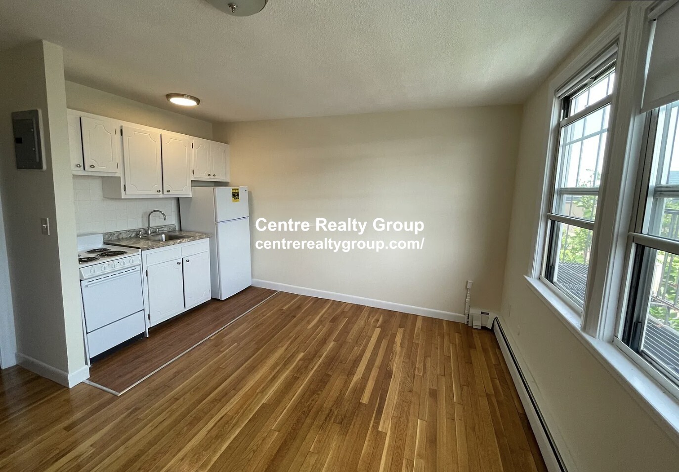 160 North Beacon St, Brighton