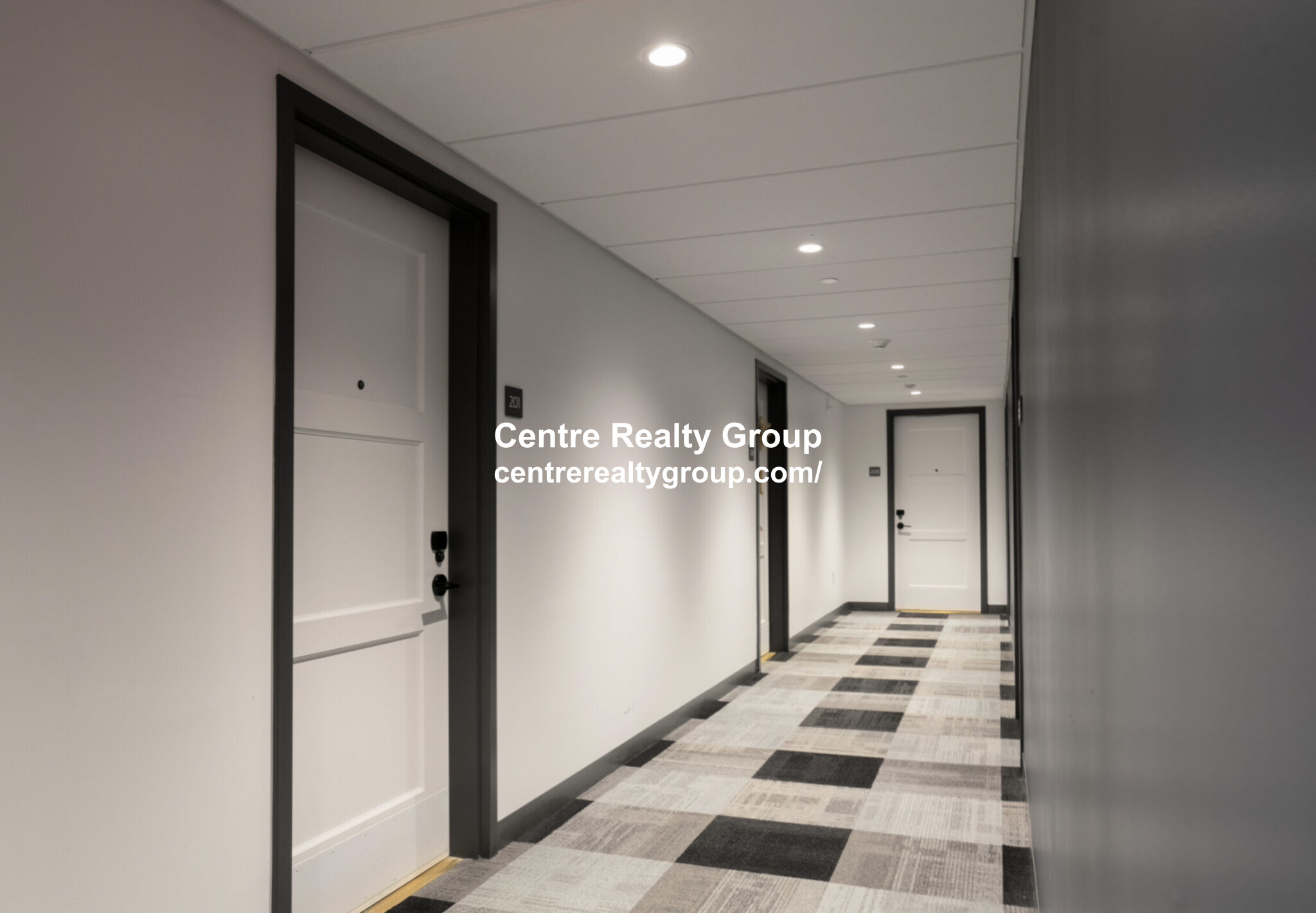 100 Hemenway St, Fenway