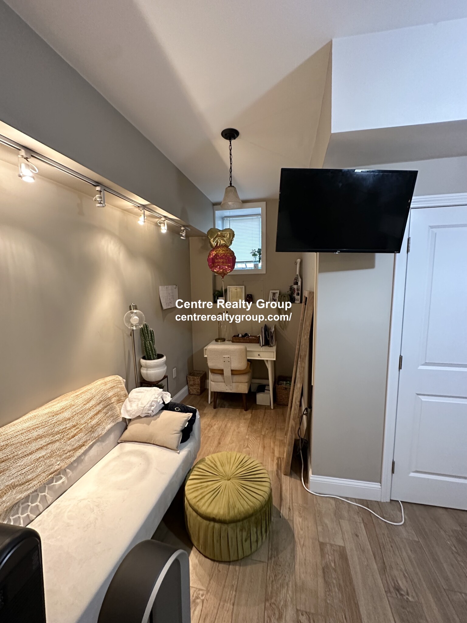 149 Fuller St, Brookline Hills