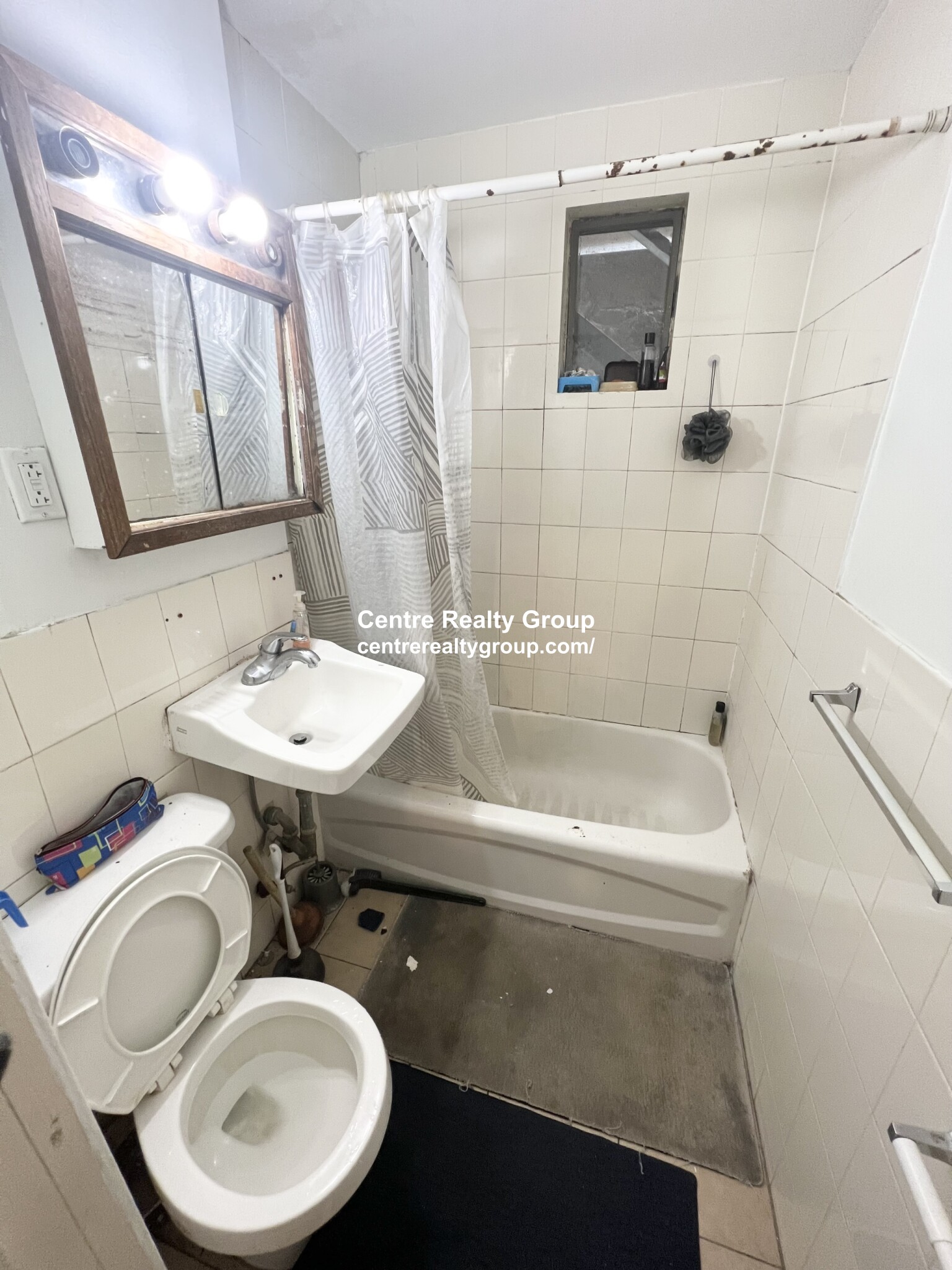 8 Parker Hill Ave, Mission Hill