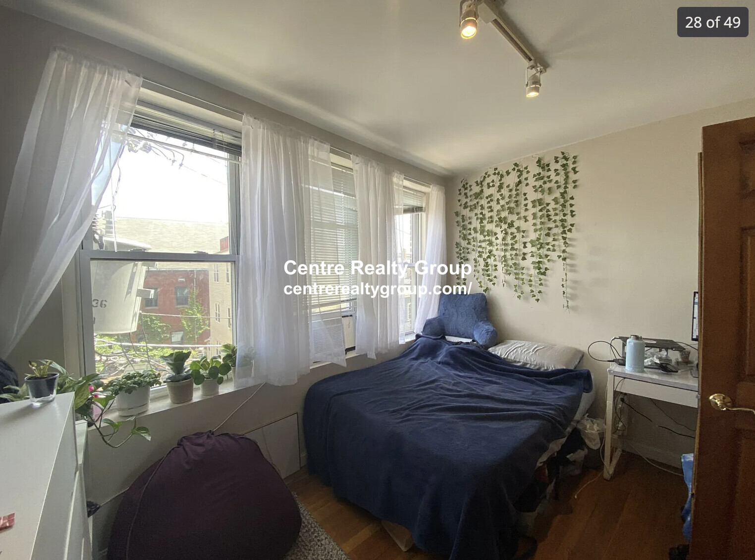 54 Kelly Rd, Cambridgeport