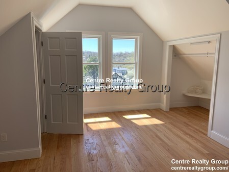 72 Perthshire Rd, Brighton