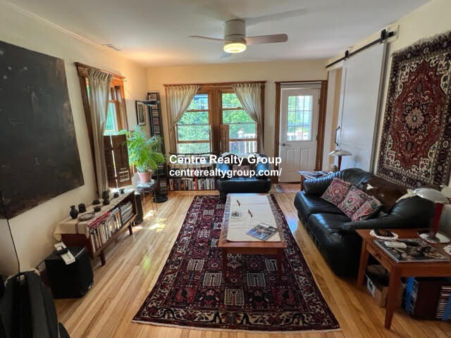 20 Ricker Ter, Newton