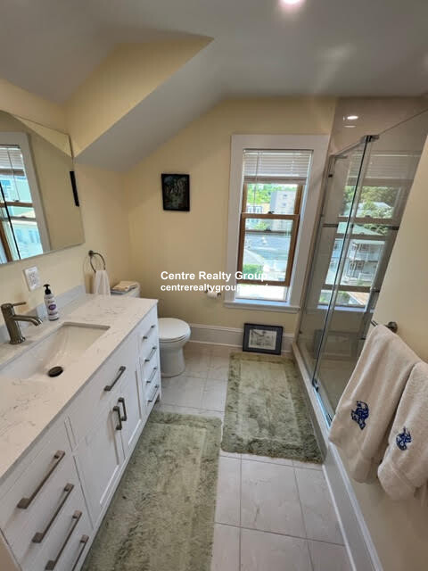 20 Ricker Ter, Newton