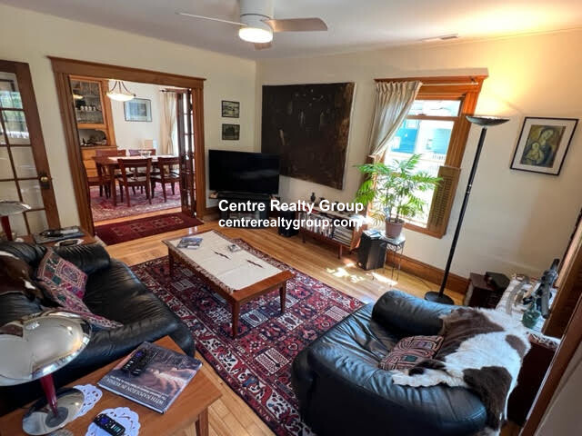 20 Ricker Ter, Newton