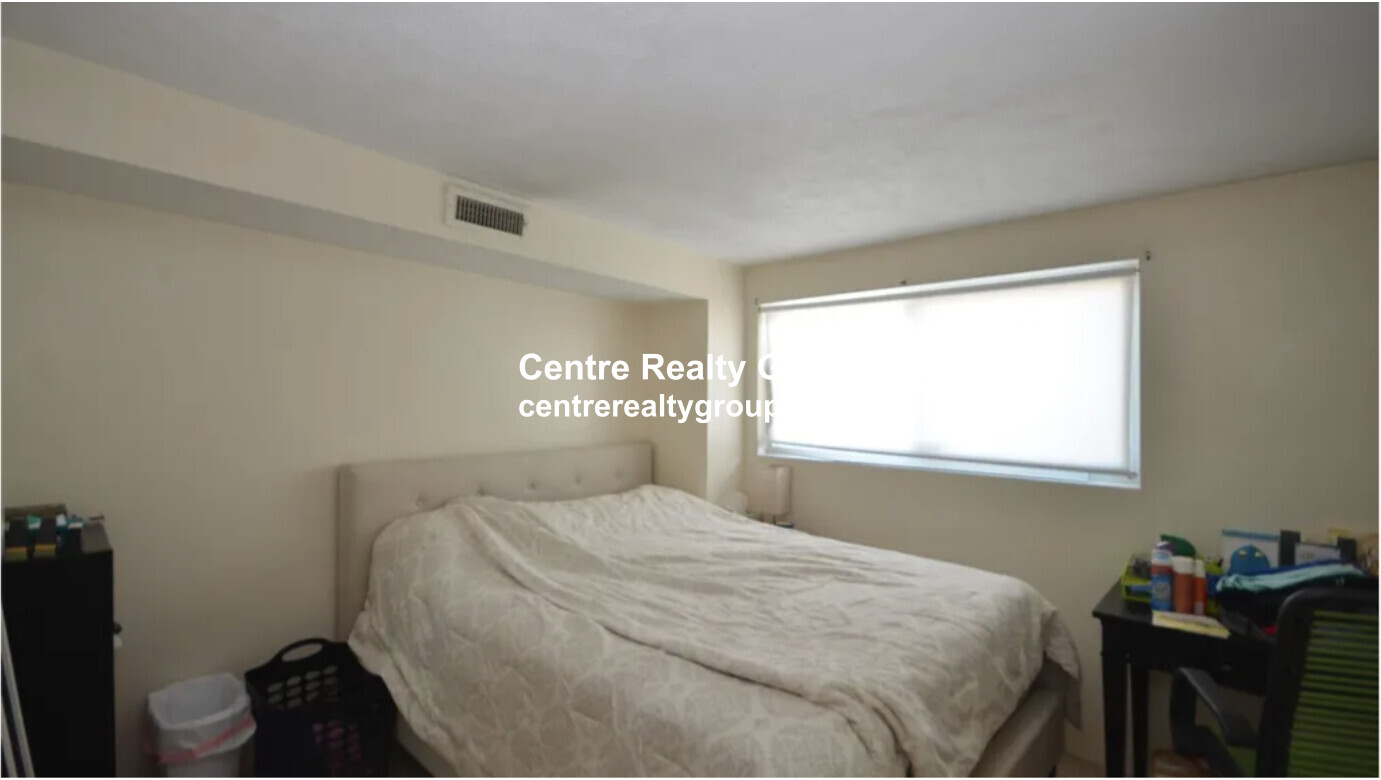 385 Dorchester St, South Boston