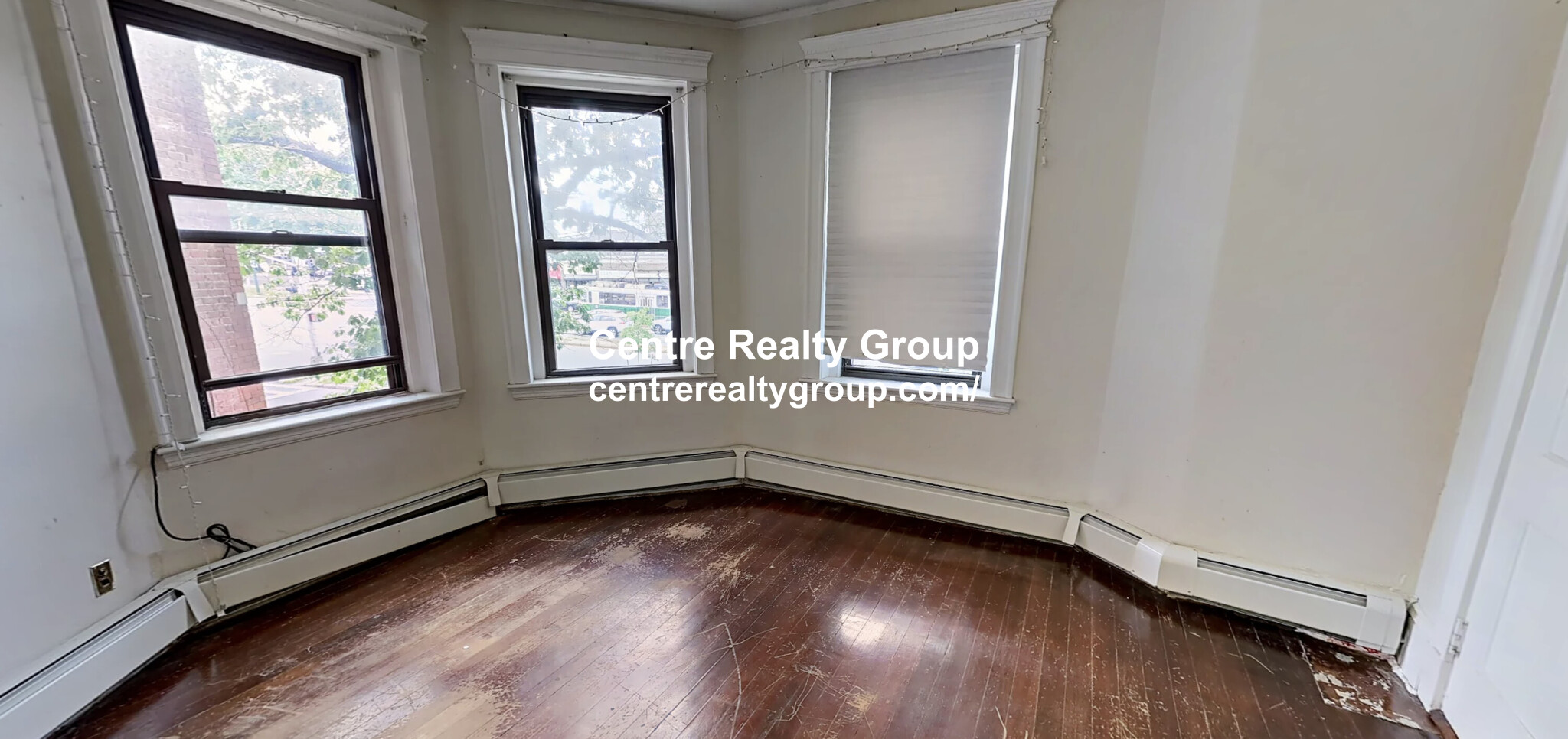 1422 Commonwealth Ave, Brighton