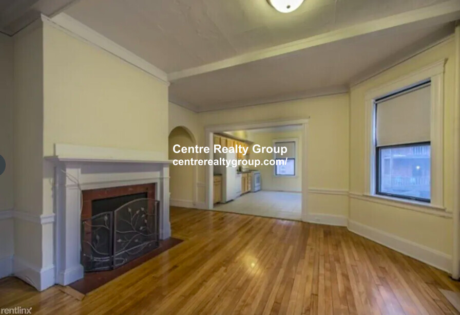 24 Hamilton Rd, North Brookline