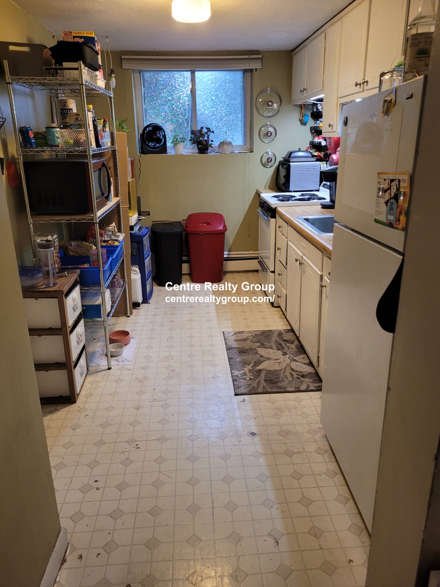 33 Westgate Rd, Chestnut Hill