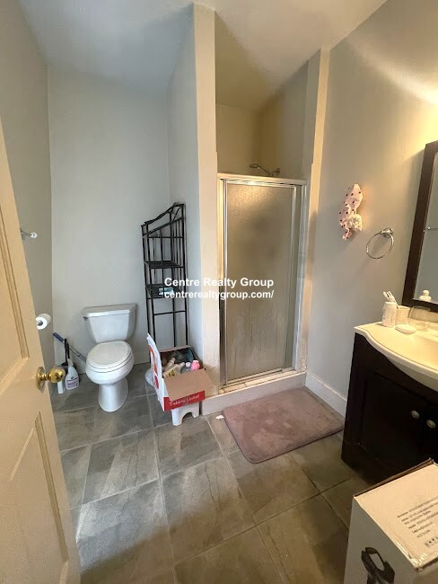 76 Austin St, Newton Centre