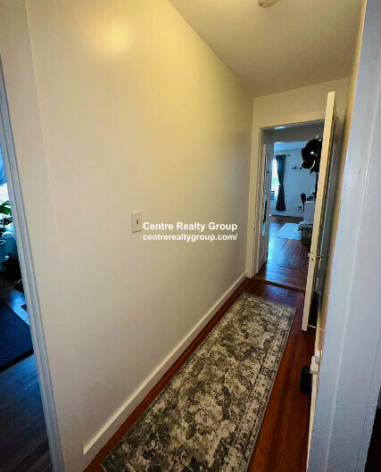 17 Munroe Ave, Banks Square