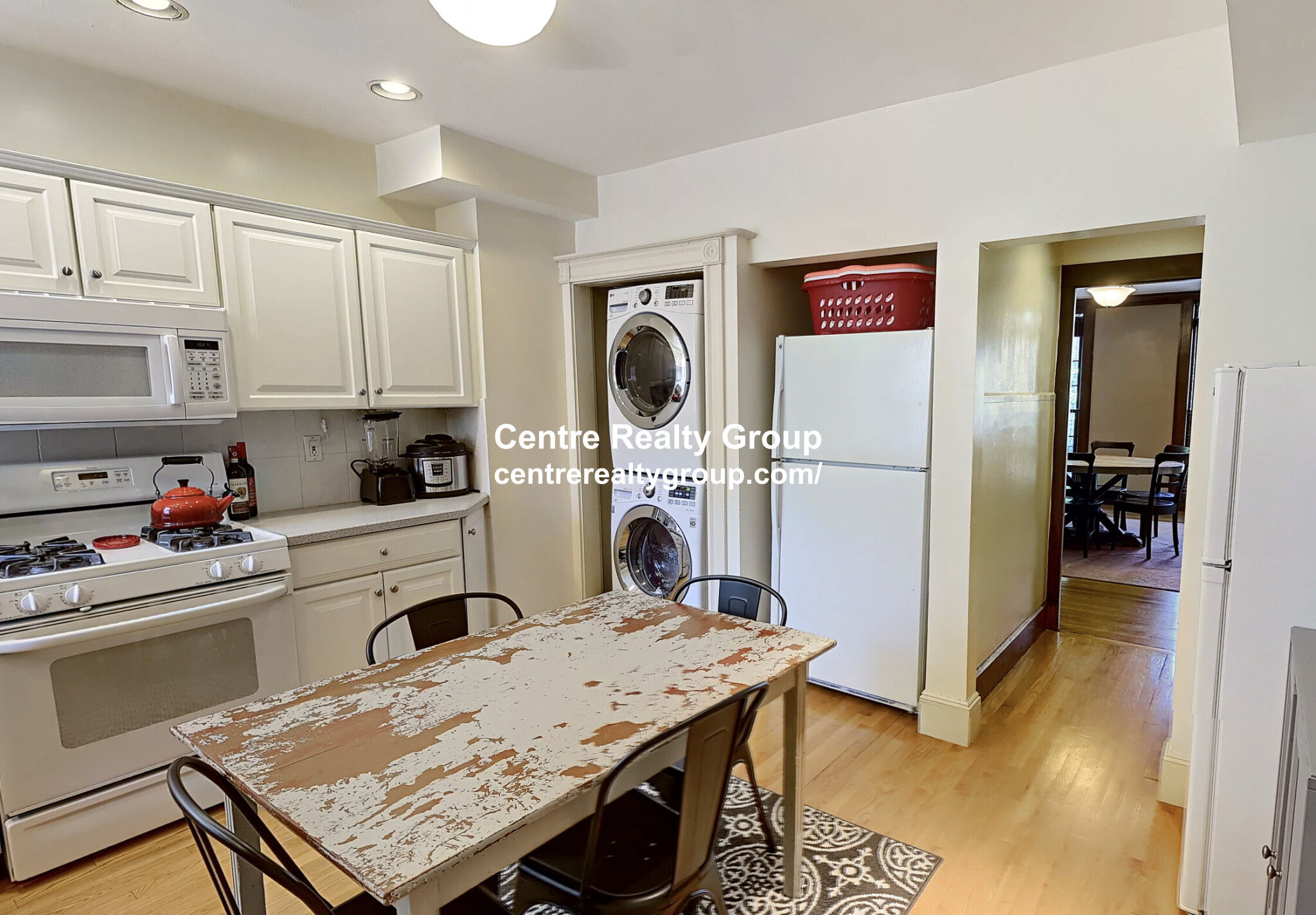 12 Dean Rd, Brookline