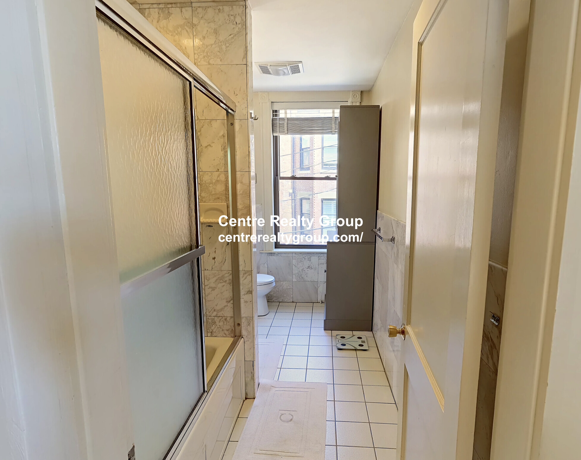 12 Dean Rd, Brookline