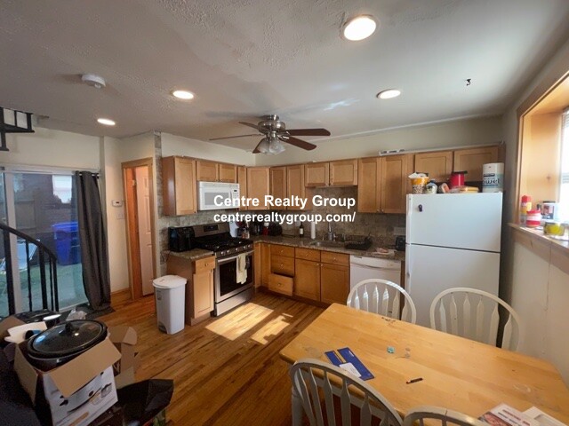 106 Old Harbor St, South Boston