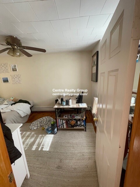 106 Old Harbor St, South Boston