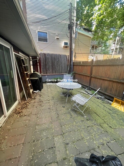 106 Old Harbor St, South Boston