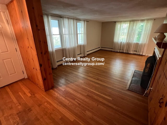 98 Atwood Ave, Newtonville