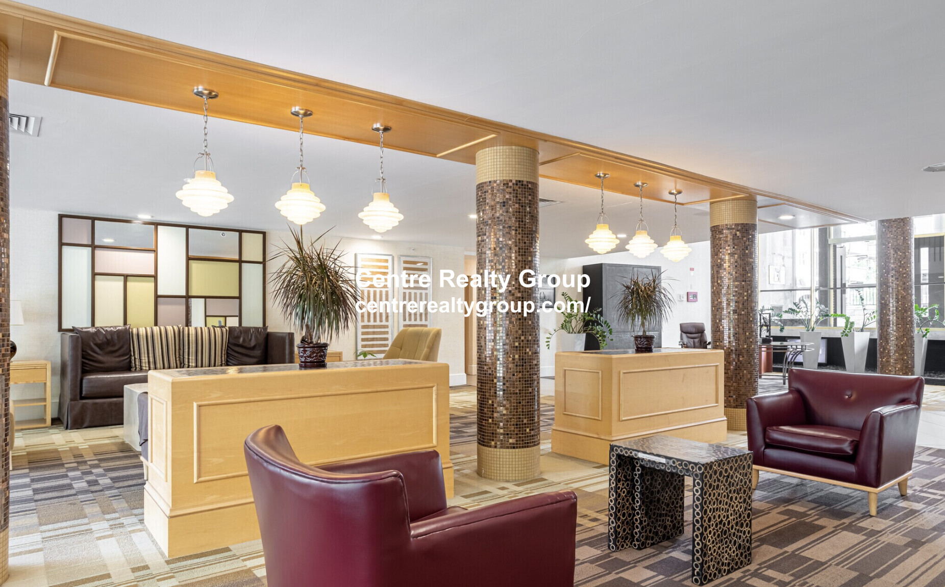 101 Monmouth St, Longwood