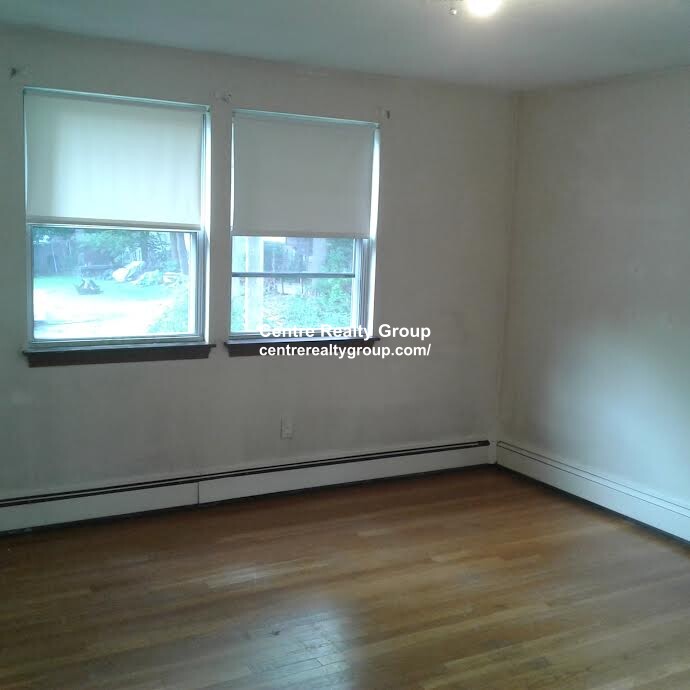 33 Hazel St, Waltham