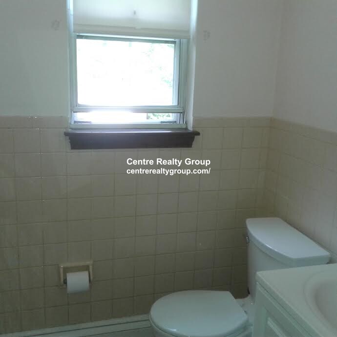 33 Hazel St, Waltham