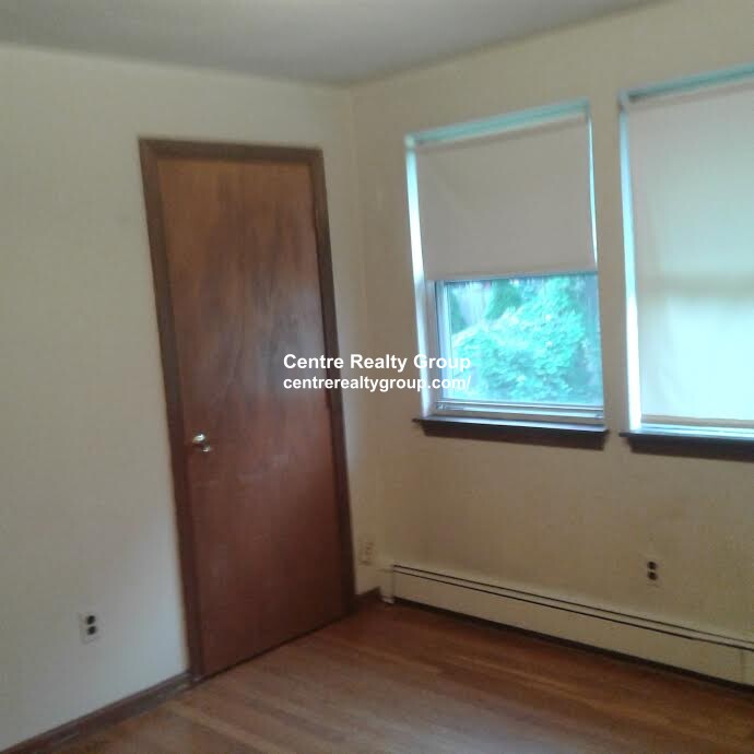 33 Hazel St, Waltham