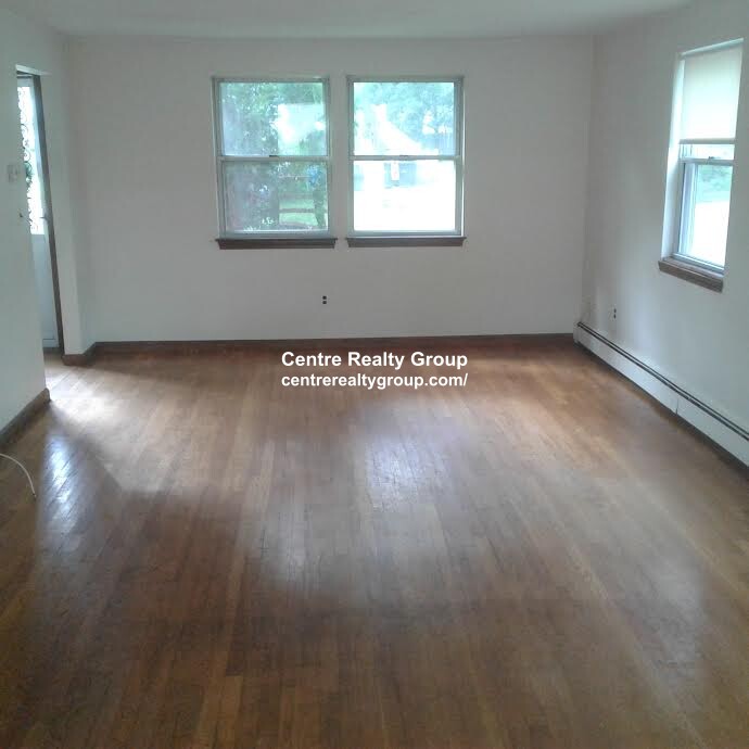 33 Hazel St, Waltham