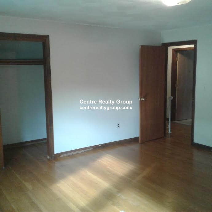 33 Hazel St, Waltham