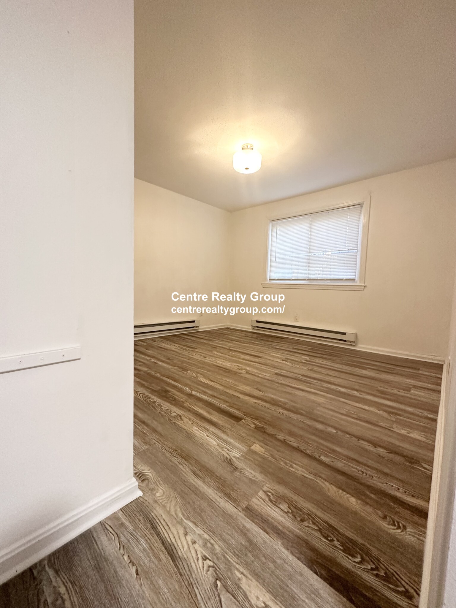 35 Fort Ave, Roxbury