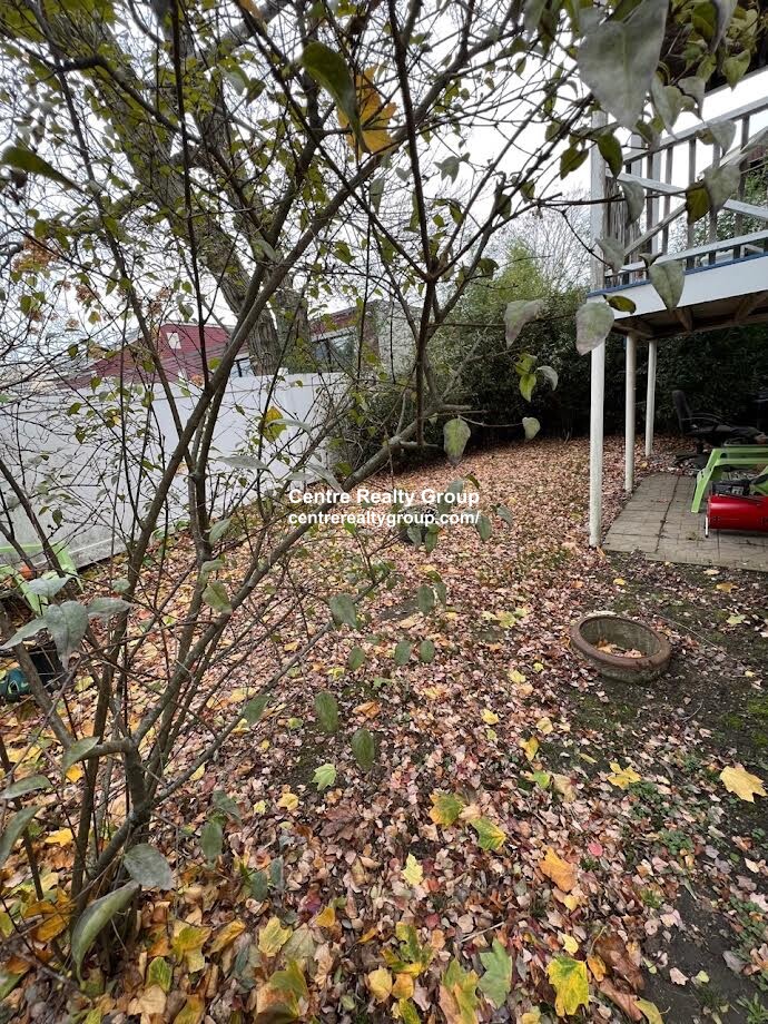 30 Slade St, Belmont