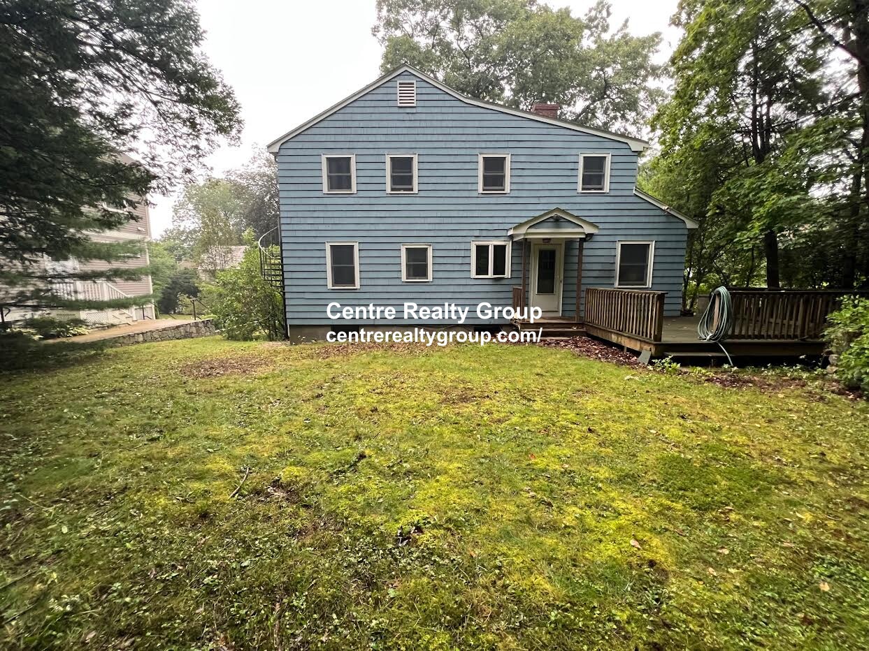 98 Atwood Ave, Newtonville