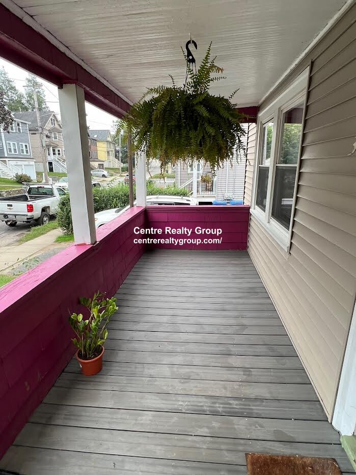 30 Slade St, Belmont