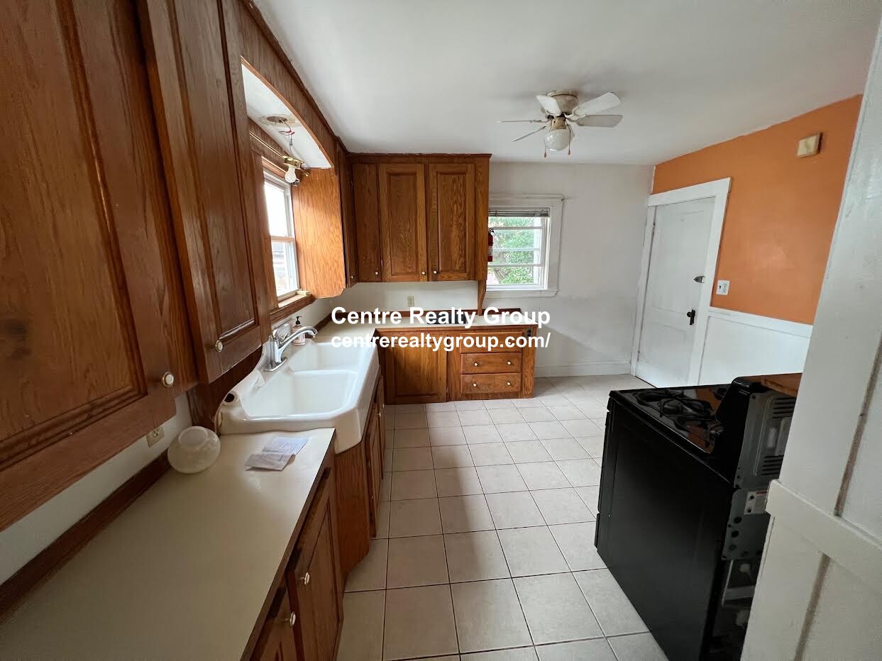 30 Slade St, Belmont