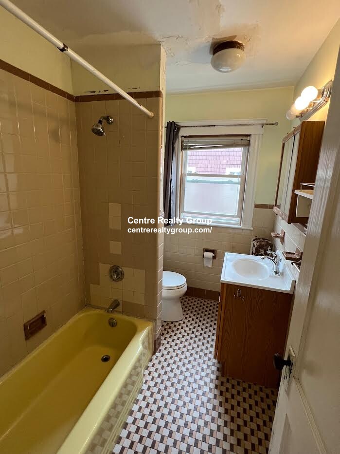 30 Slade St, Belmont