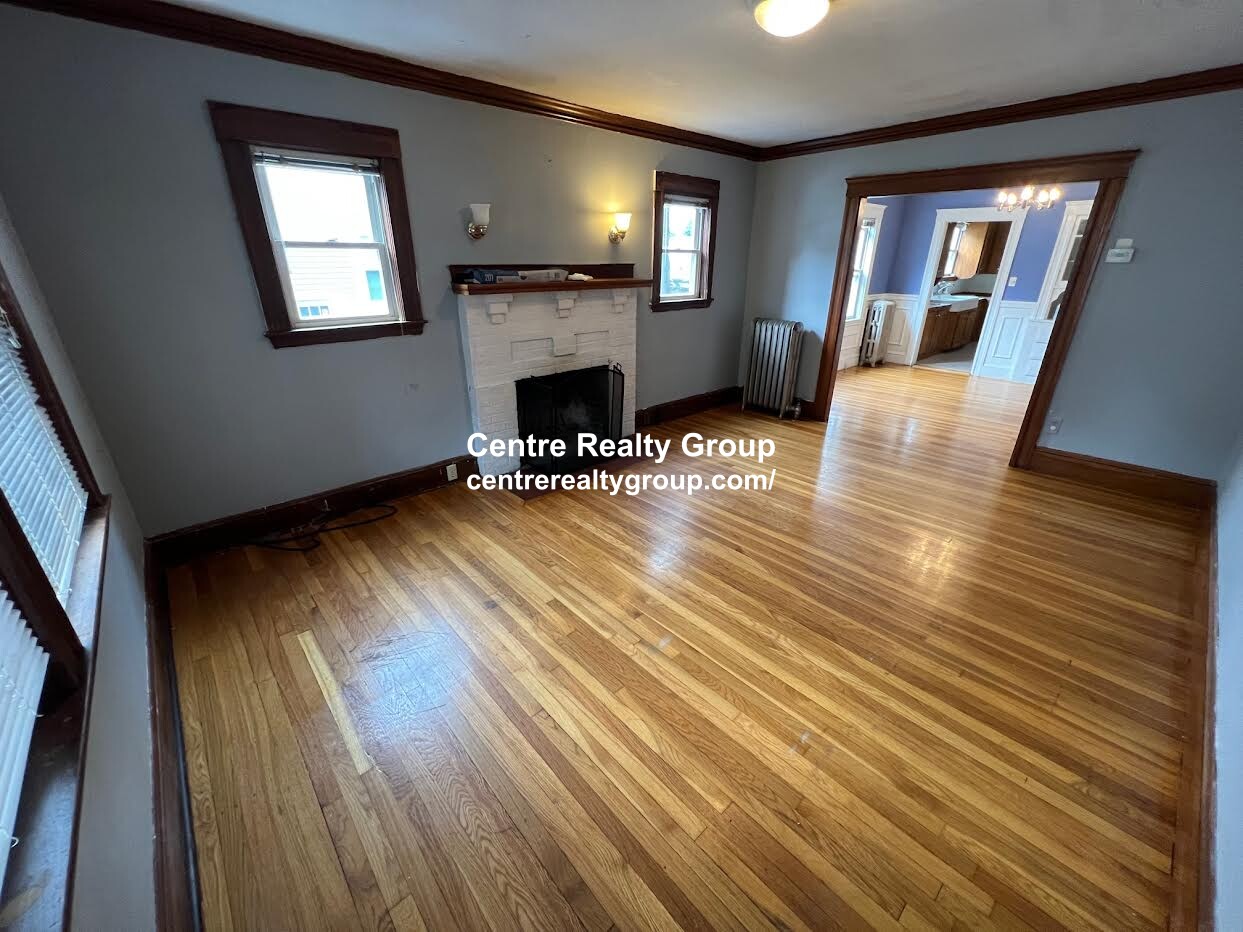 30 Slade St, Belmont