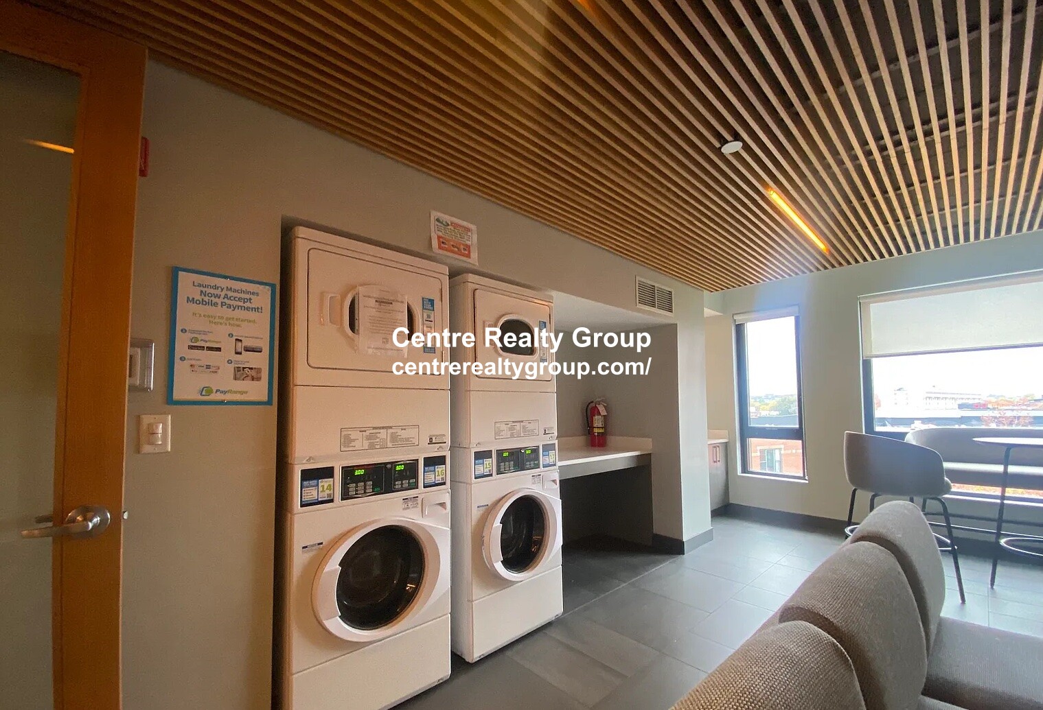 150 Camden St, Roxbury