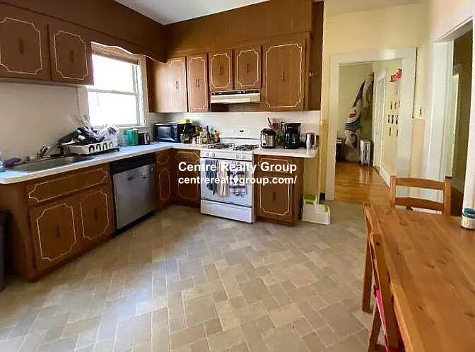 63-65 Frederick Ave, Tufts University