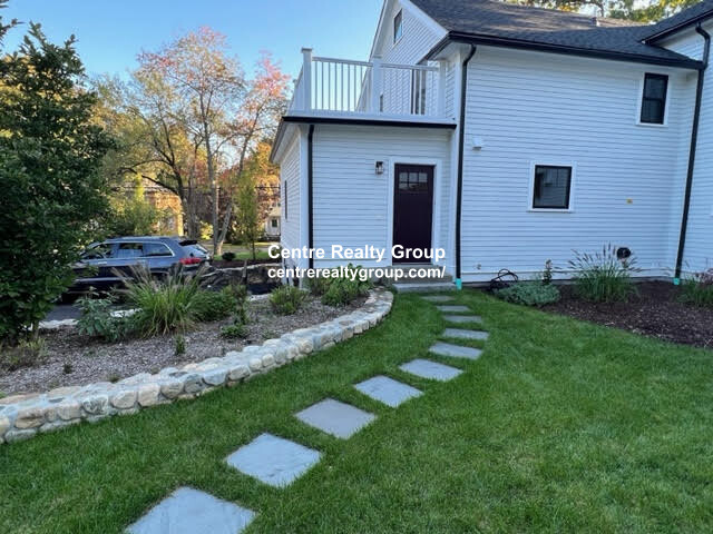 769 Watertown St, West Newton