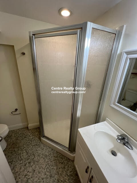 769 Watertown St, West Newton