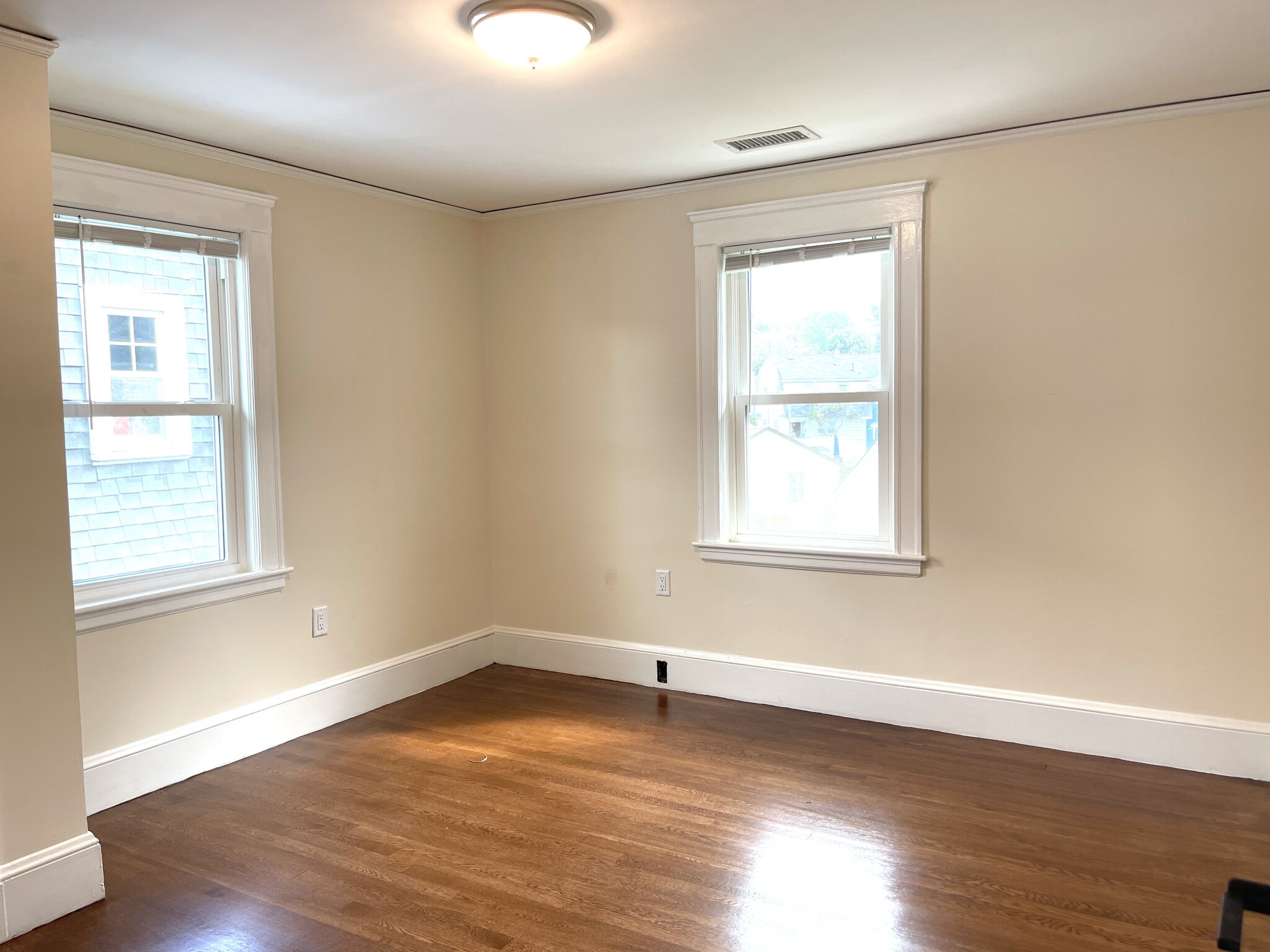 224 Faneuil St, Brighton