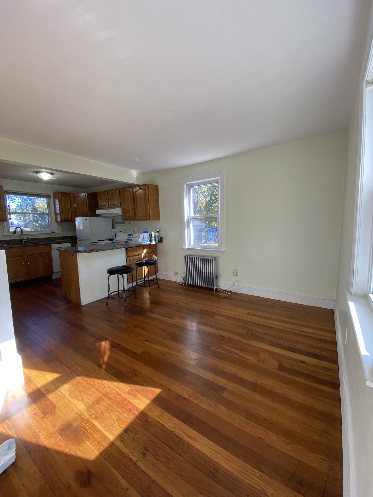 Needham Heights, MA 02494