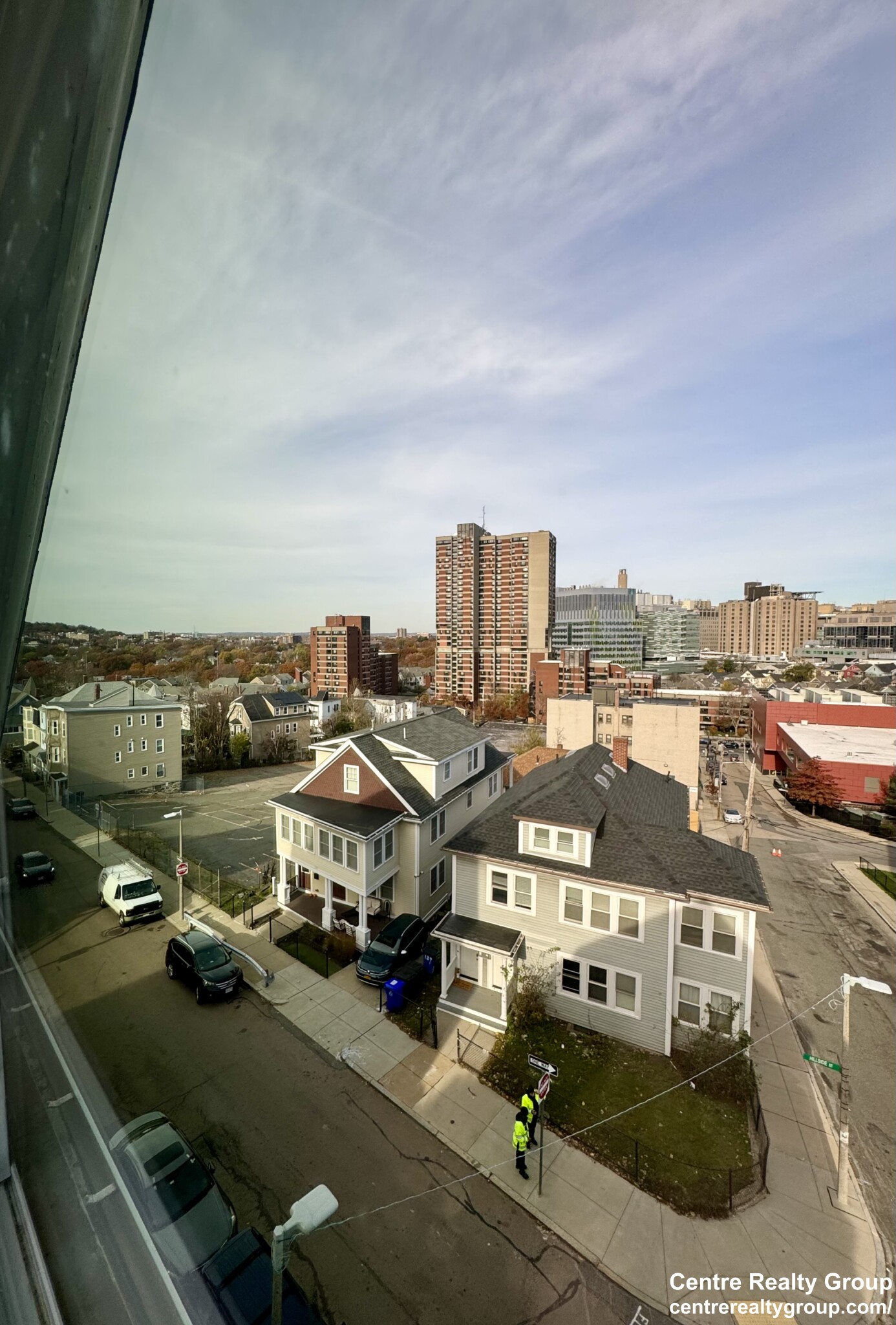 180 Hillside St, Mission Hill