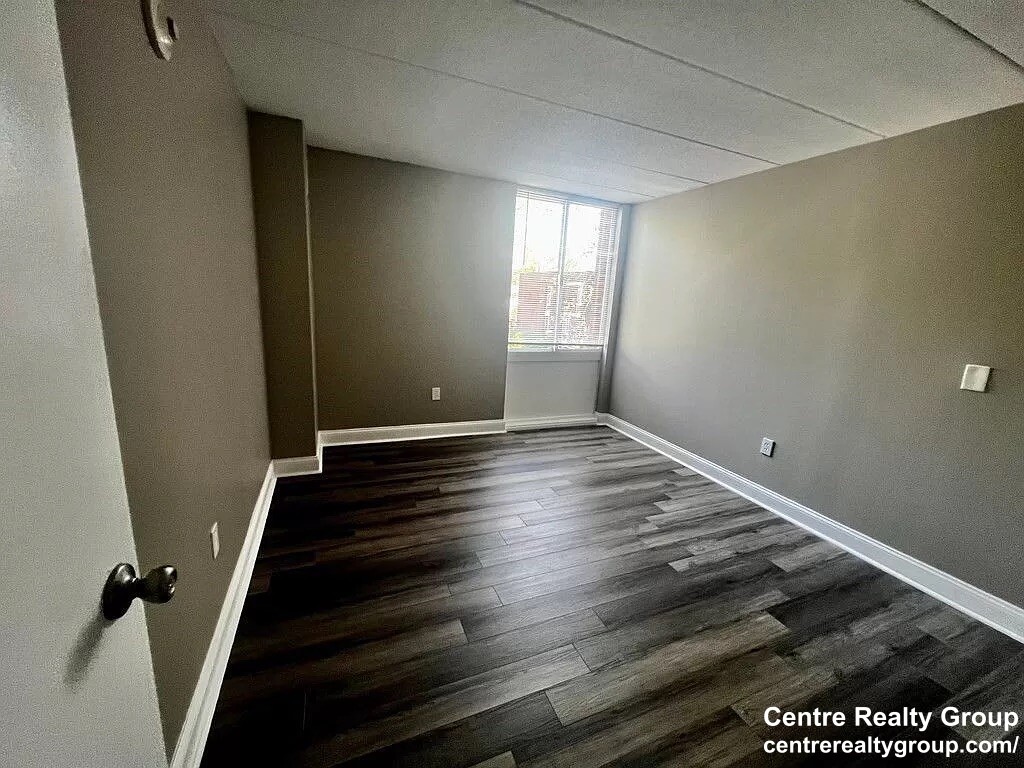 545 Centre St, Jamaica Plain